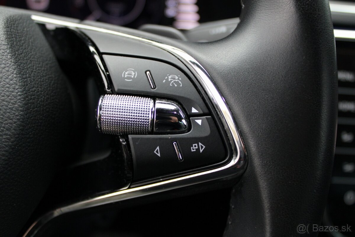 Škoda Superb Combi 2.0 TDI SCR L&K - 11