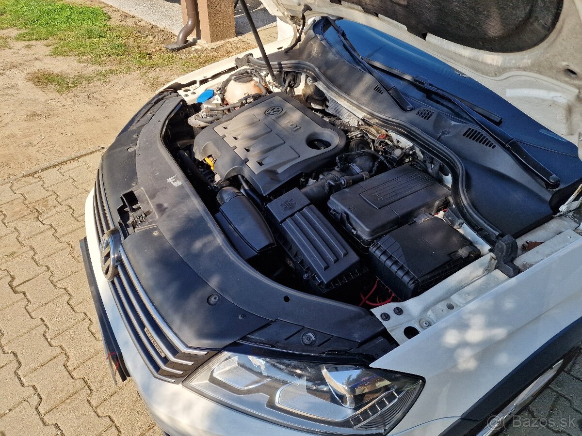 Volkswagen Passat Alltrack 2.0 TDi DSG6 4x4 177k (diesel) - 11