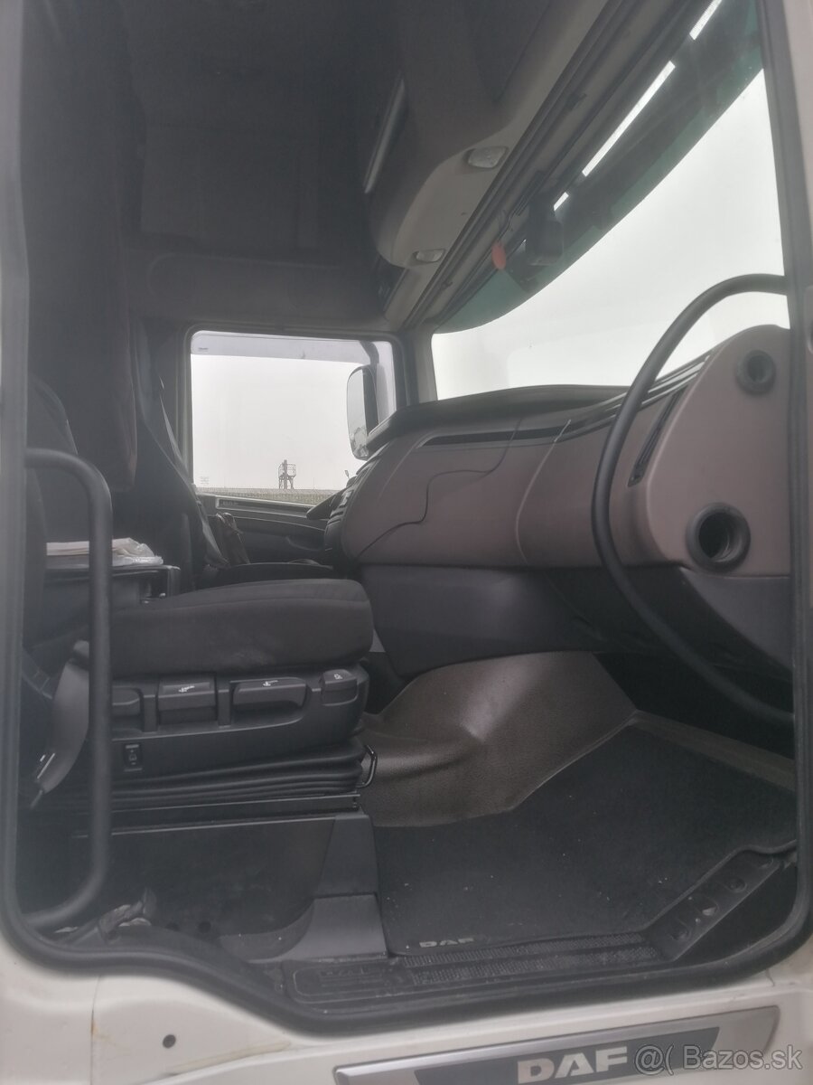 Predam supravu DAF XF480FAR s nadstavbou HIPOCAR + prives - 11