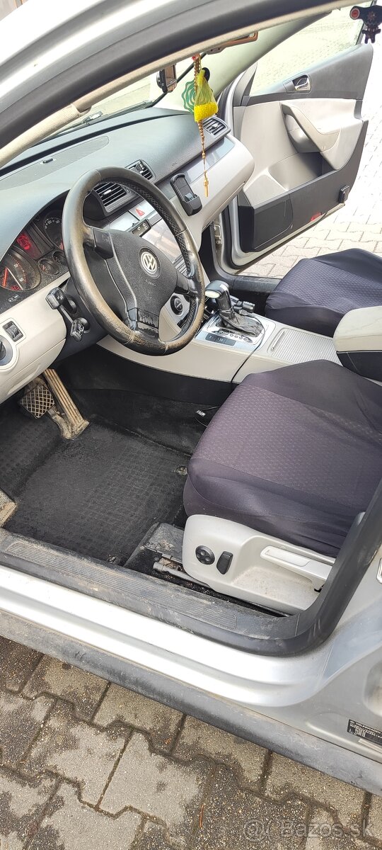 Volkswagen Passat B6 combi - 11
