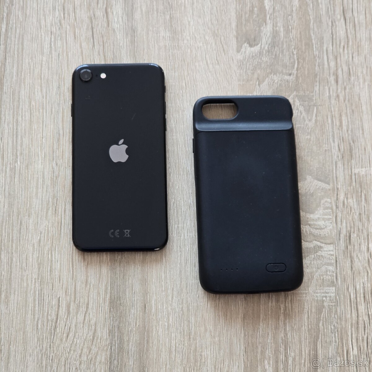 iPhone SE 2020 (64 GB, čierny) - 11
