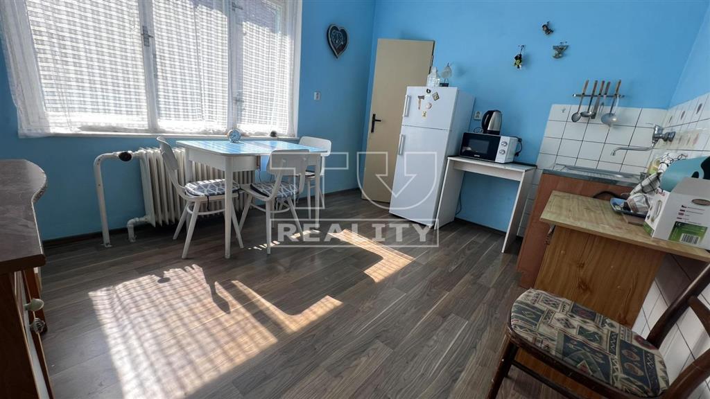 TOP Zľava Zdravý dom s veľkým potenciálom a pozemkom 8á... - 11