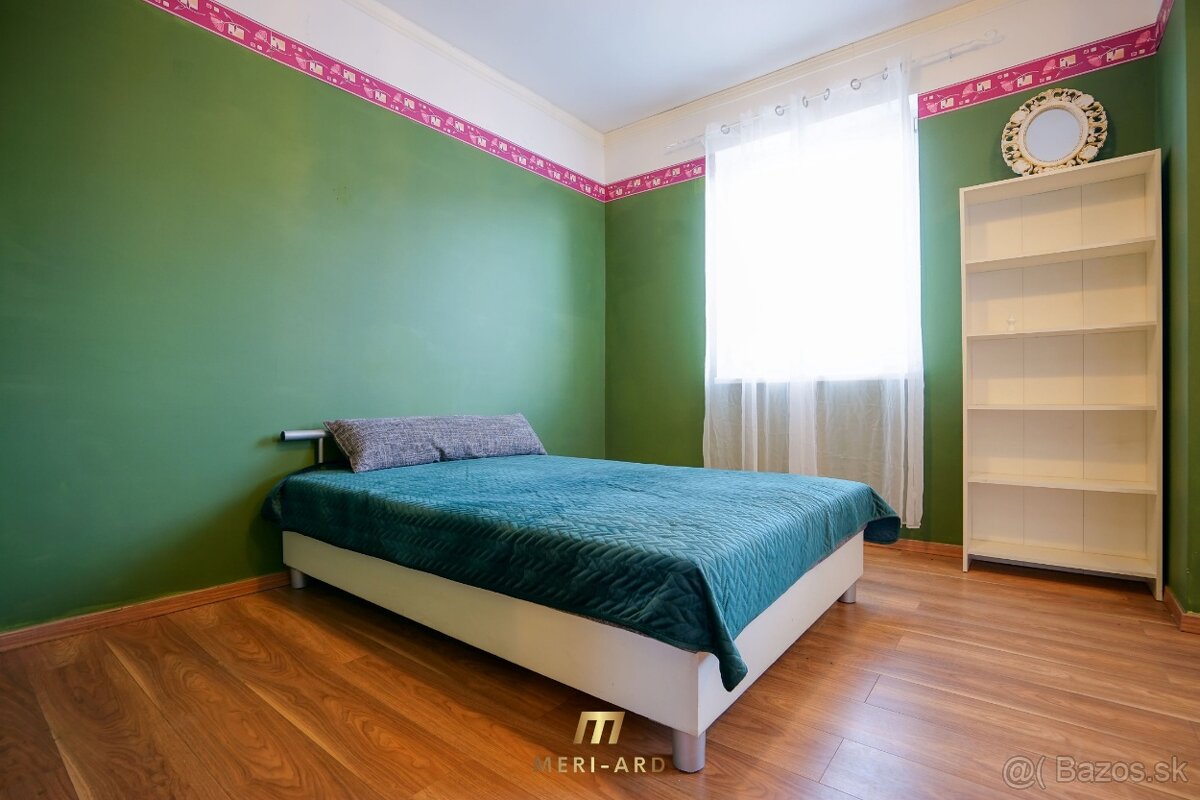 Na predaj 3-izbový rodinný dom so zimnou záhradou Rajka - 11