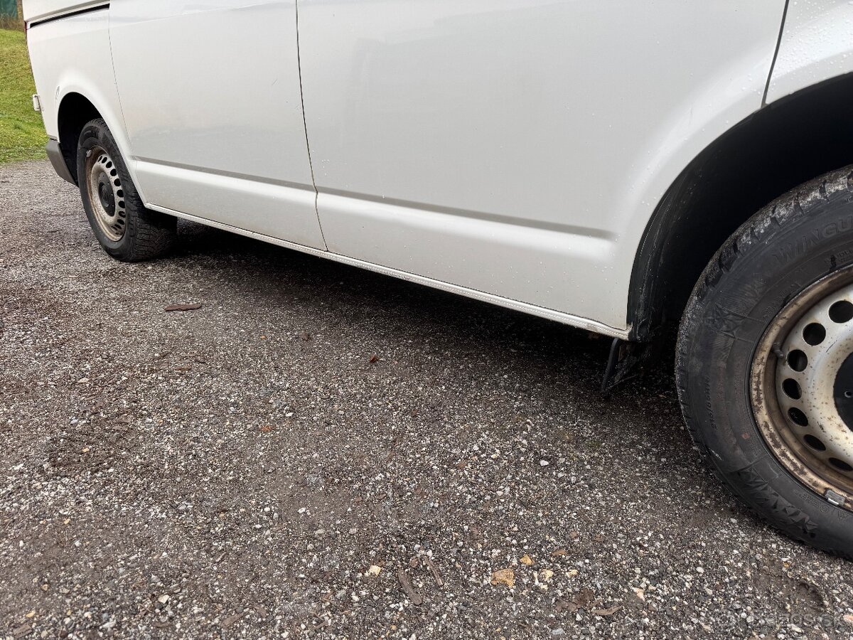 Predám Transportér T5 , RV 2010 - 11