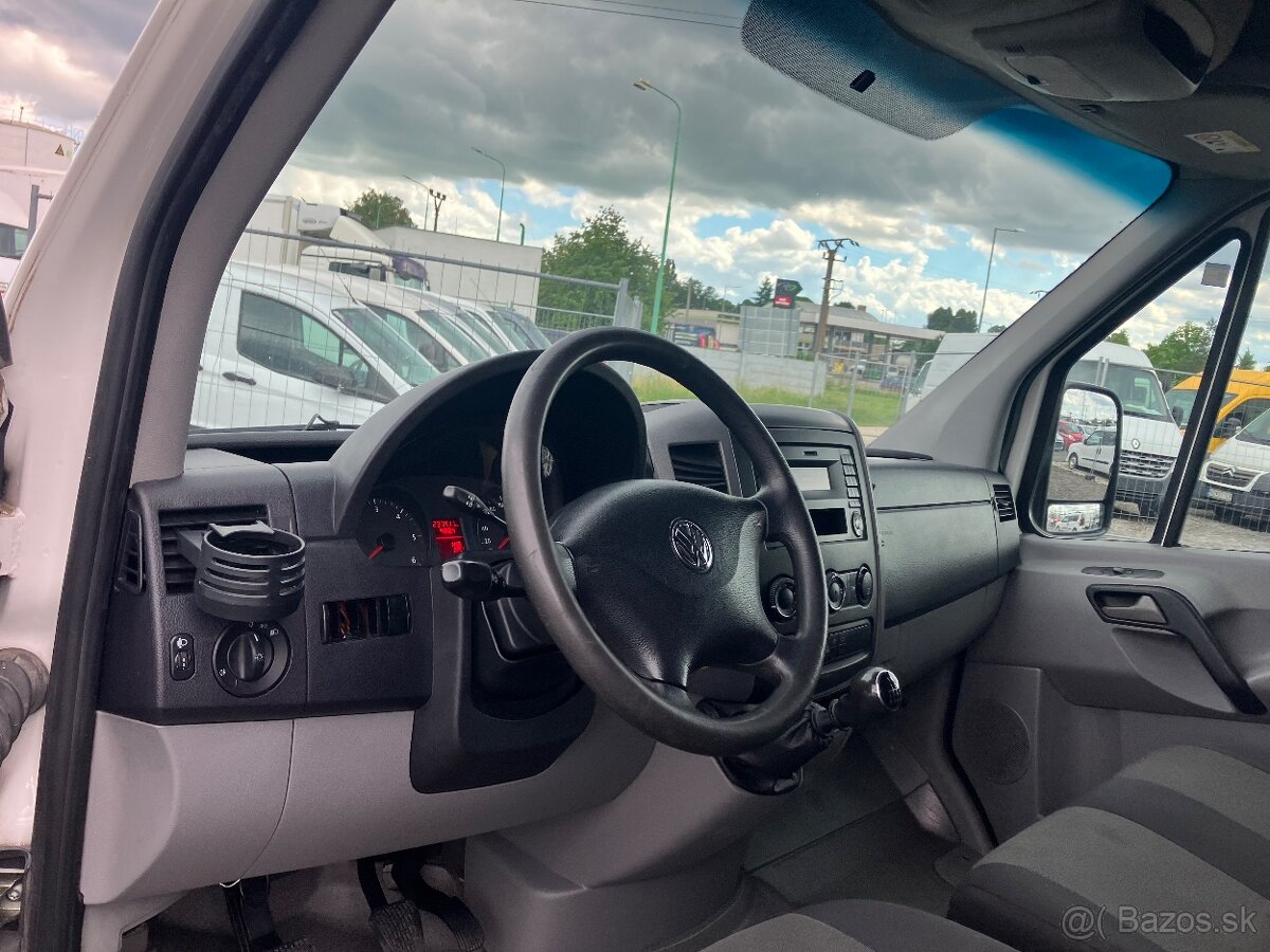 Volkswagen Crafter 2.0 TDI L5H2 - 11