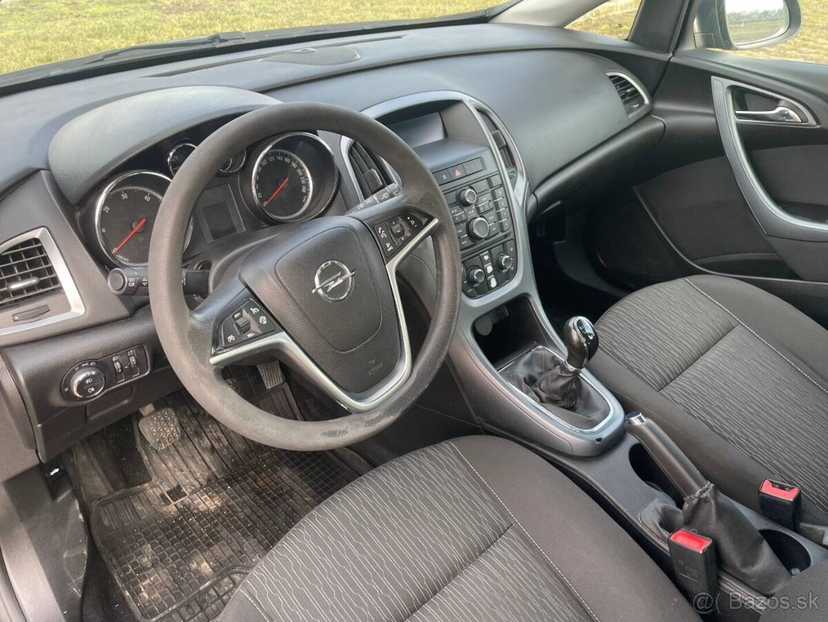 Opel Astra Sports Tourer 1.7 CDTi - 11