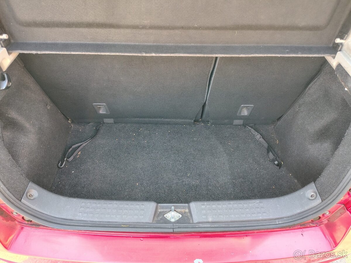 Suzuki Swift 1.3 - 11