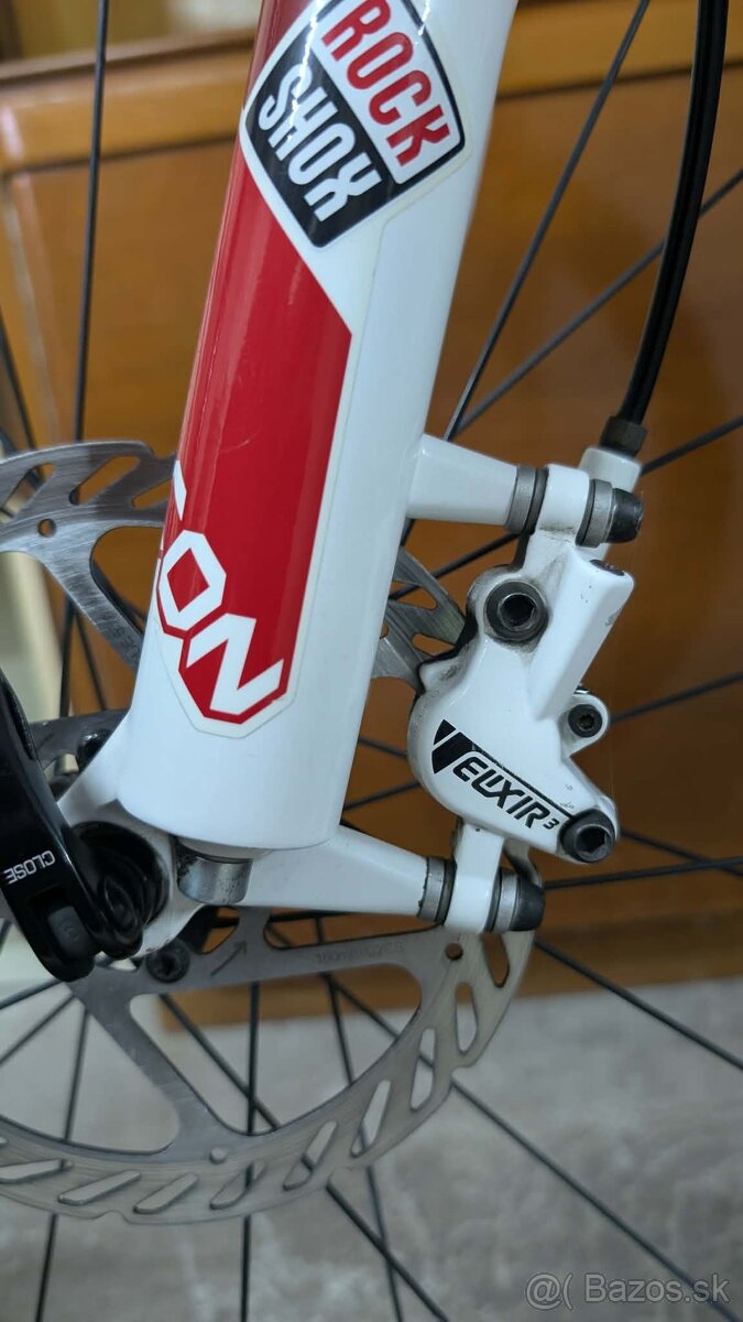 Karbonovy bicykel Kellys Mystery - 11