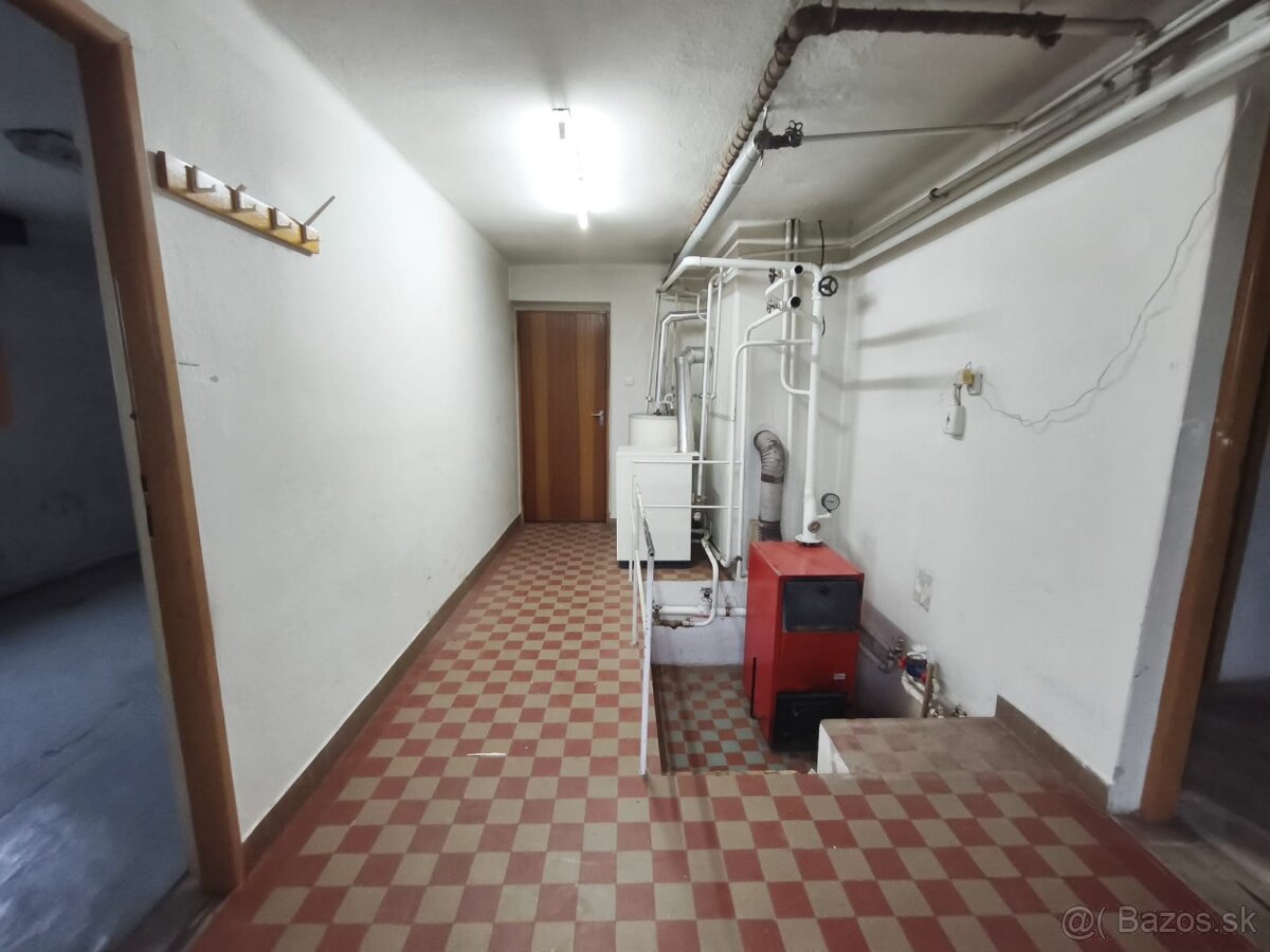 Predaj,rodinný dom v meste Fiľakovo - 11