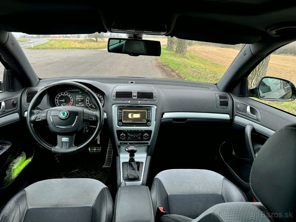 Škoda Octavia 2.0 TDI RS DSG - 11