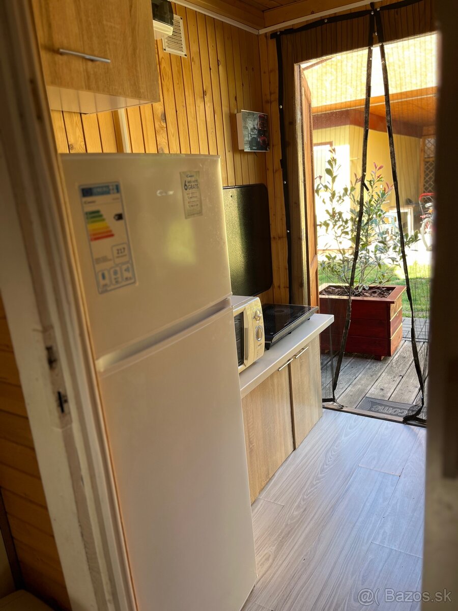 Predám drevené chatky v Štúrove - 11