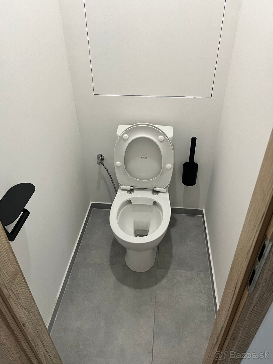 Priestranný zrekonštruovaný 3-izbový byt v Dunajskej Strede - 11