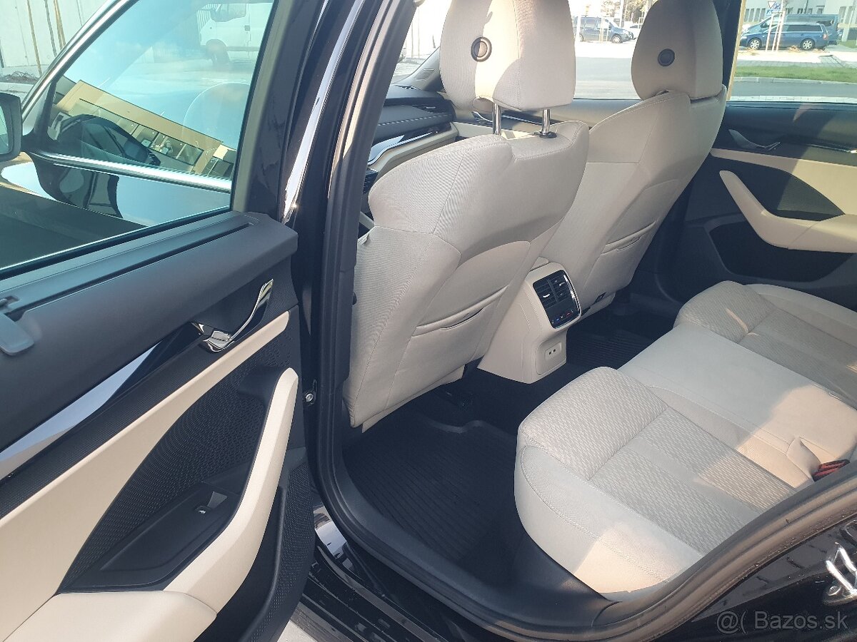 Škoda Octavia 4 1.4 TSI iV PHEV Style DSG 110kW - 11