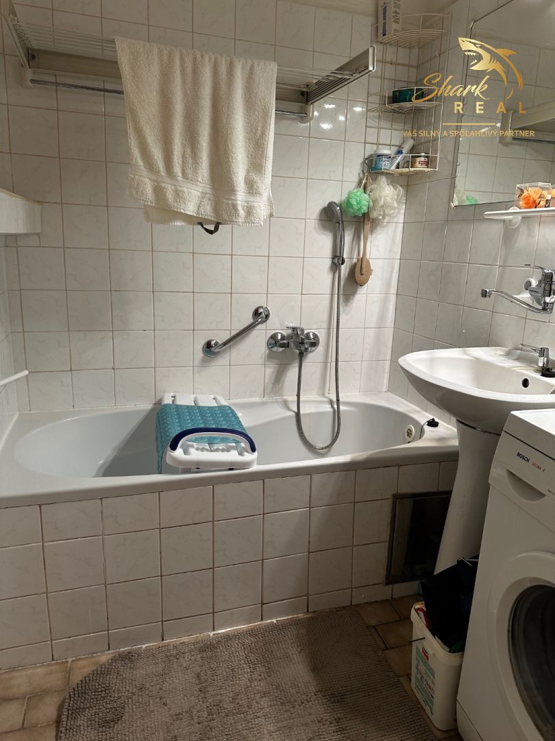 Pekne zariadený 3-izbový byt v centre Ružinova - 11