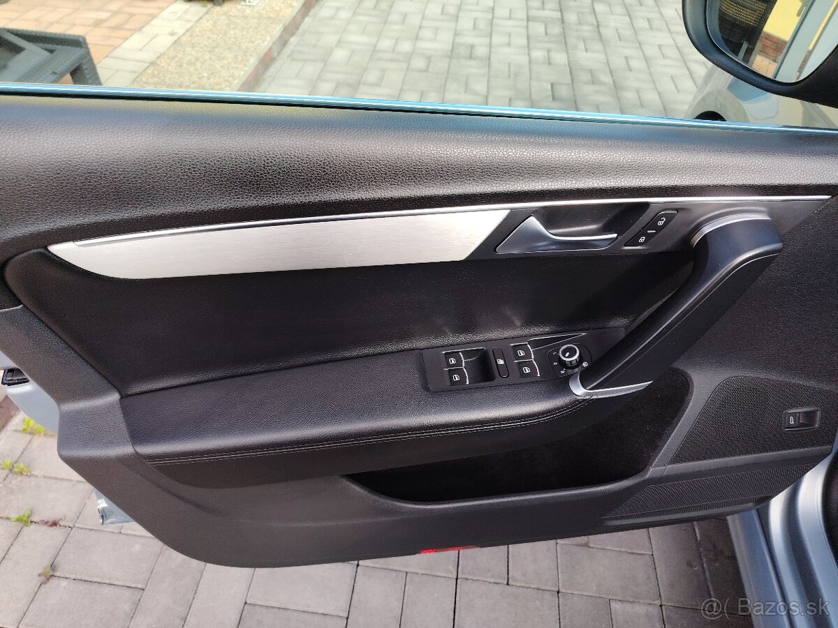 Volkswagen Passat Variant 2.0 TDI 103Kw M6 Highline Panorama - 11