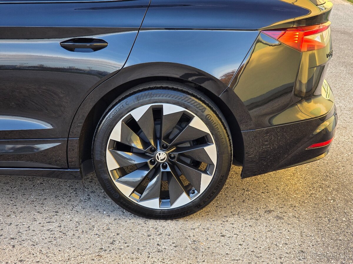 Škoda ENYAQ iV SPORTLINE BLACK - 11