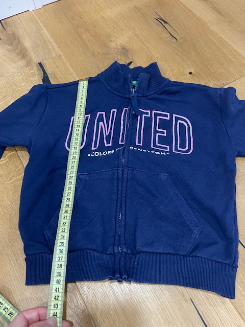 Mikiny Benetton 110/5 rokov - 11