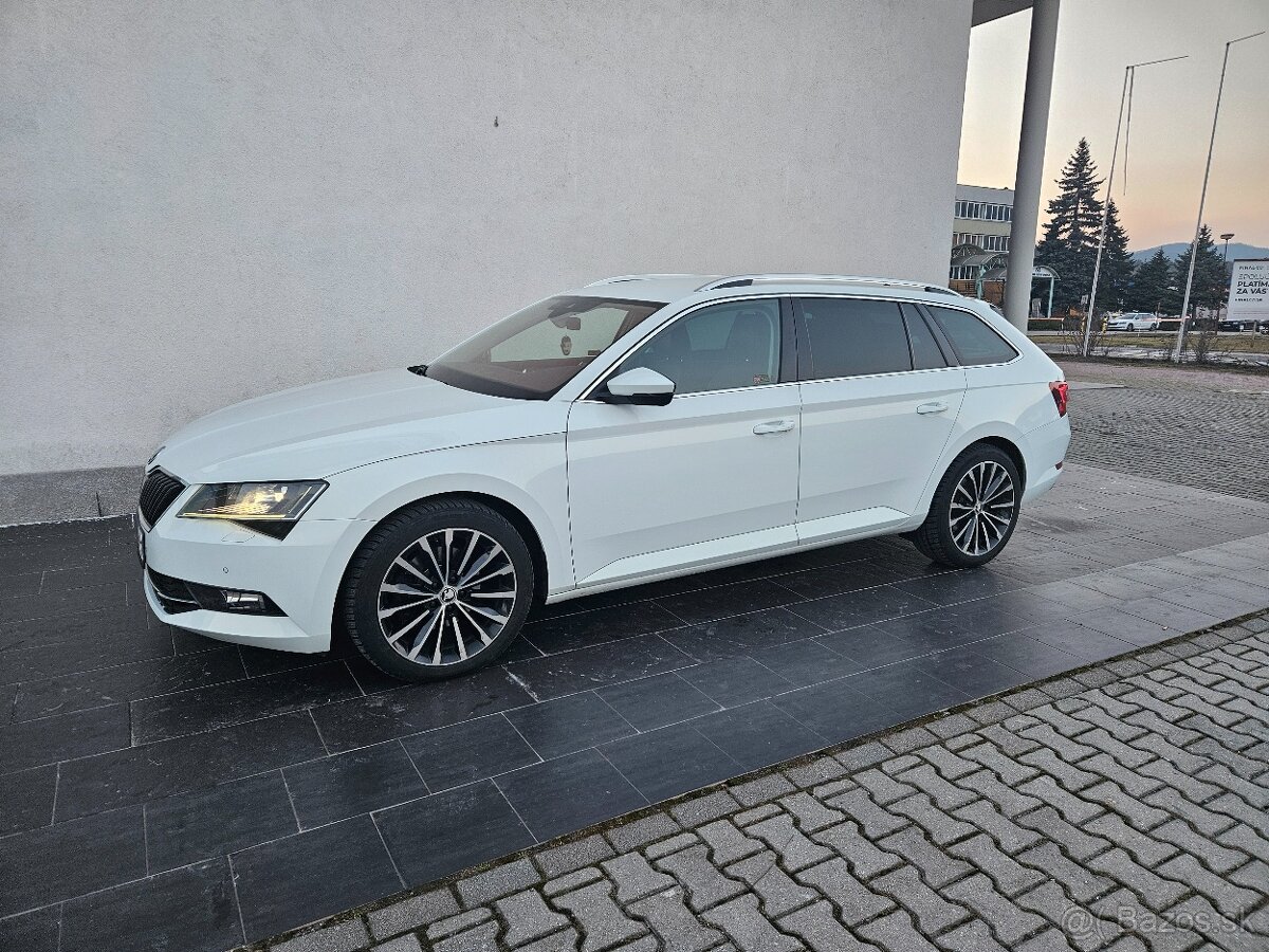 Predam Skoda Superb Combi 4x4 DSG 2019 140kw - 11