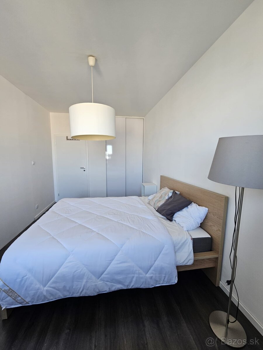 Svetlý 2-izbový byt v novostavbe s výhľadom Jégeho alej - 11