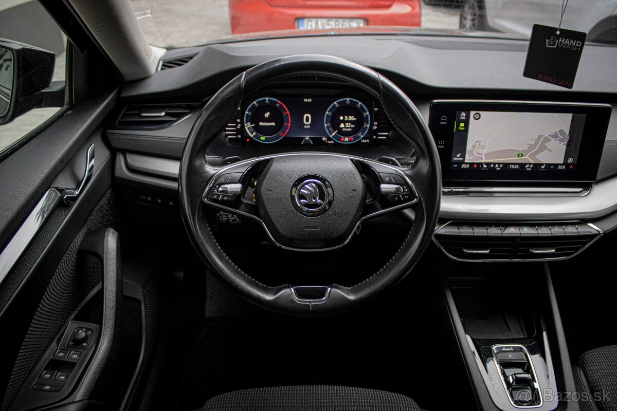 Škoda Octavia Combi 2.0 TDI Style 4x4 - 11