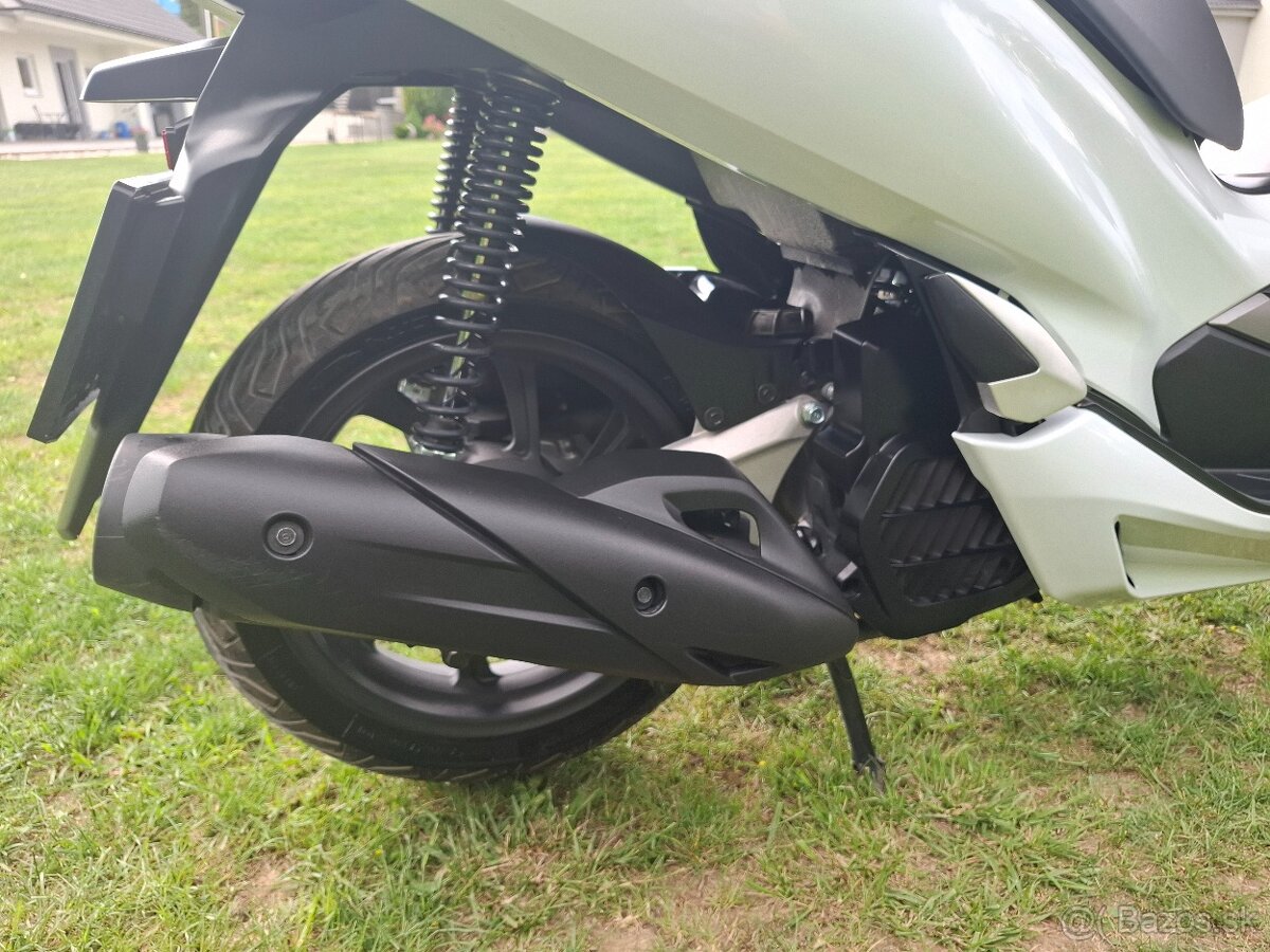 Honda PCX125 - 11