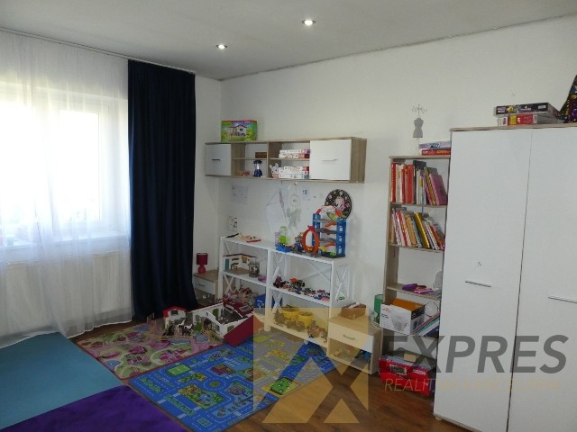 RK EXPRES - rodinný dom v Ráztočne, okres Prievidza. - 11