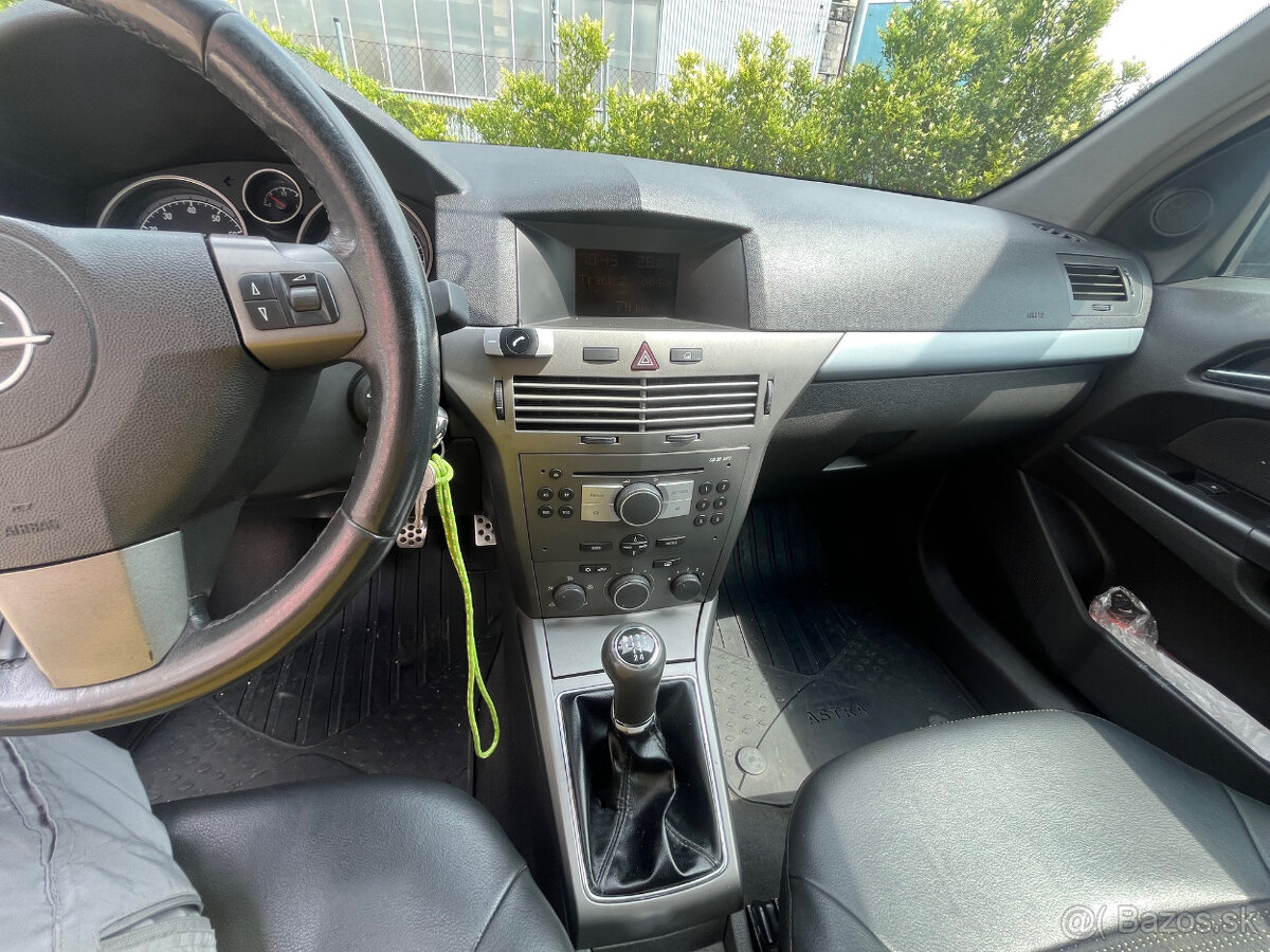 OPEL ASTRA 1.4 /66kw/ 2004 - 11