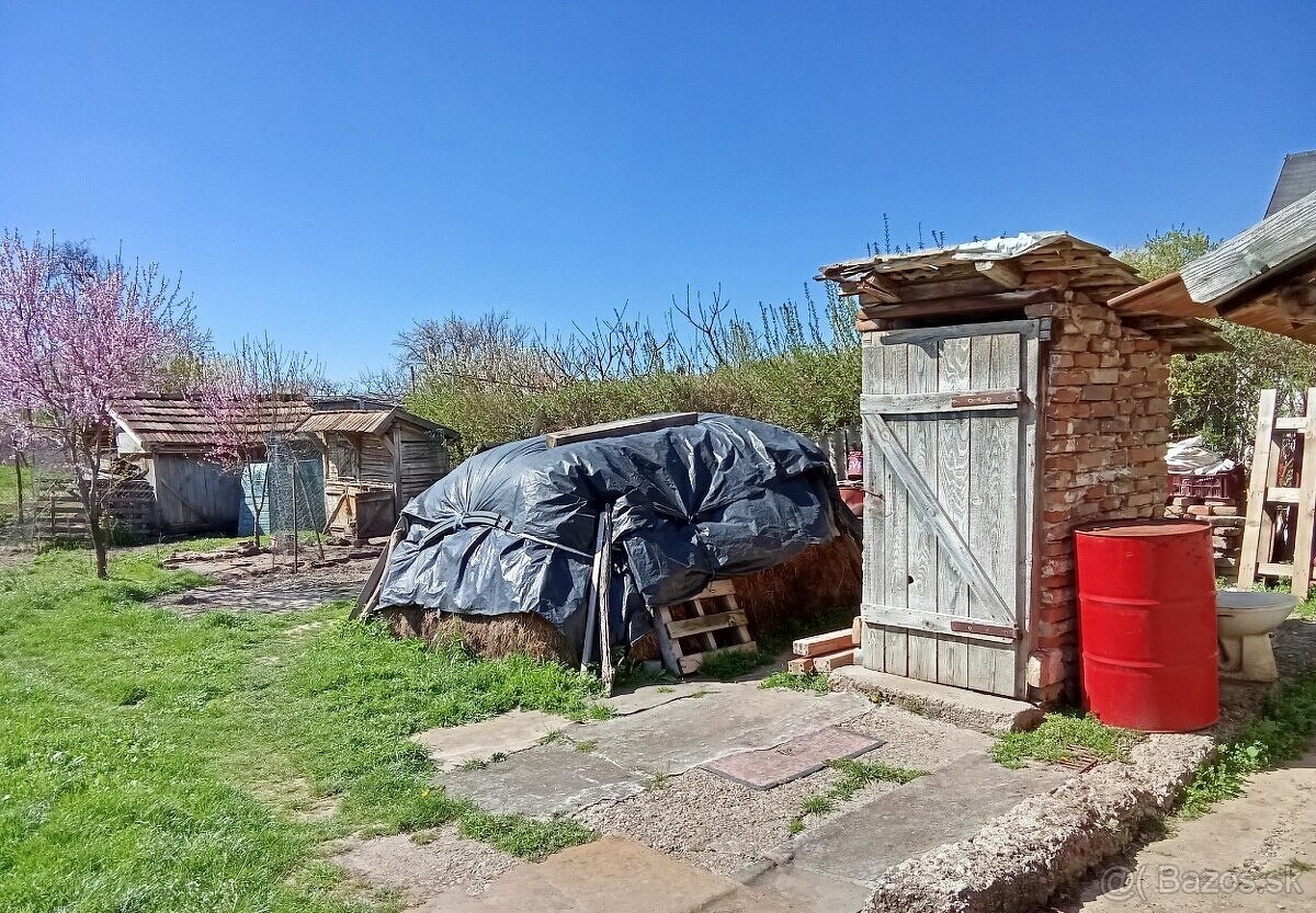 Na predaj rodinný dom Zemianske Sady okr. Galanta - 11