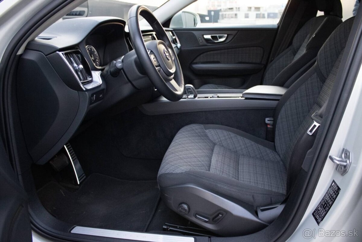 Volvo S60 B4 mHEV Plus Bright A/T, odpočet DPH - 11