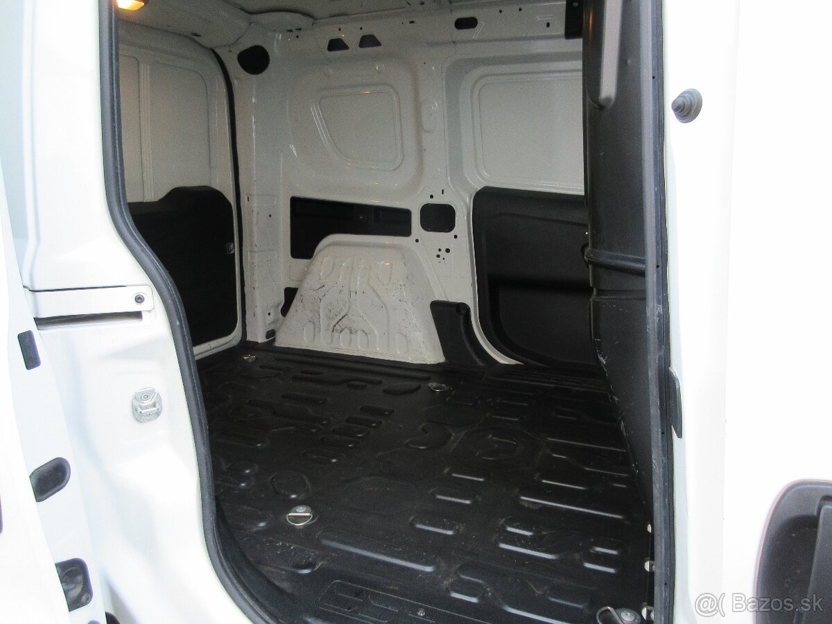 Fiat Dobló Cargo 1.6 MultiJet SX s odp. DPH - 11