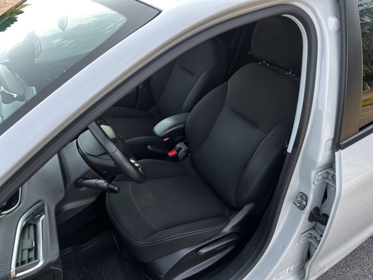 Peugeot 208 1.2 PureTech Active - 11