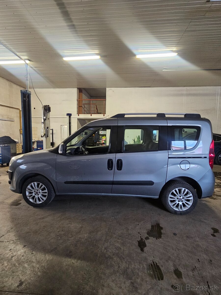 Fiat Doblo1,3diesel Multijet 66kw/90Hp s poškodeným motorom. - 11