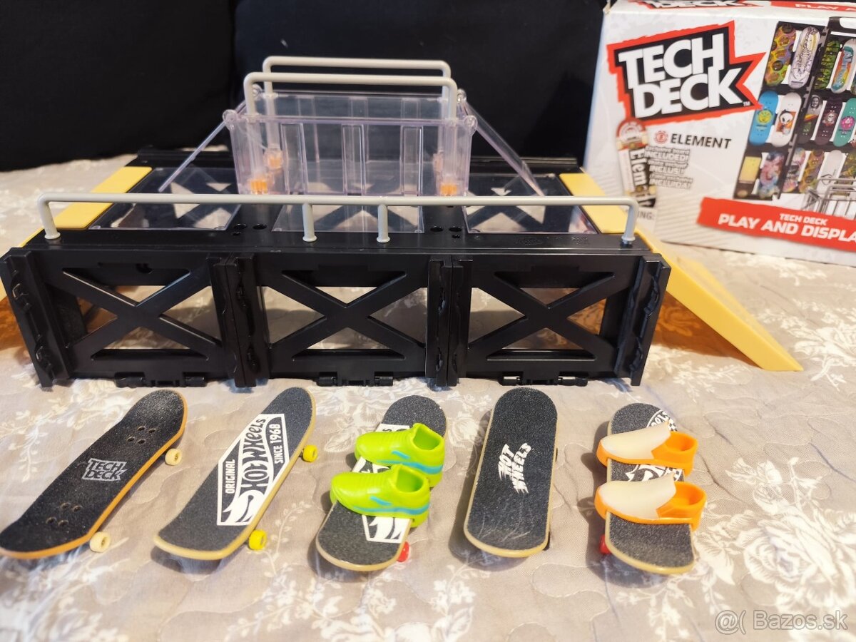 Tech Deck display fingerboard - 11