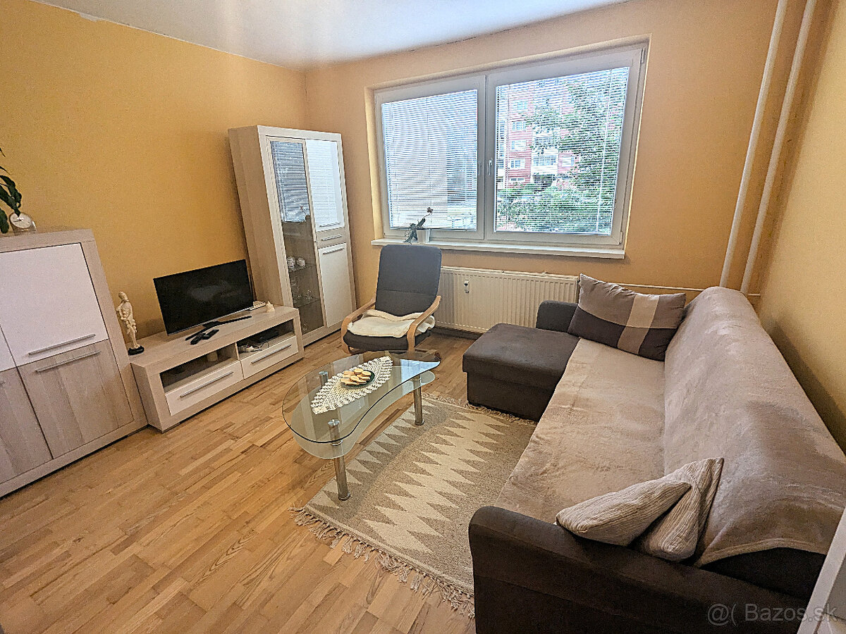 2 izb. Bukurešťská ul. OV, 2.p. Lo, kompletne rekonštruovaný - 11