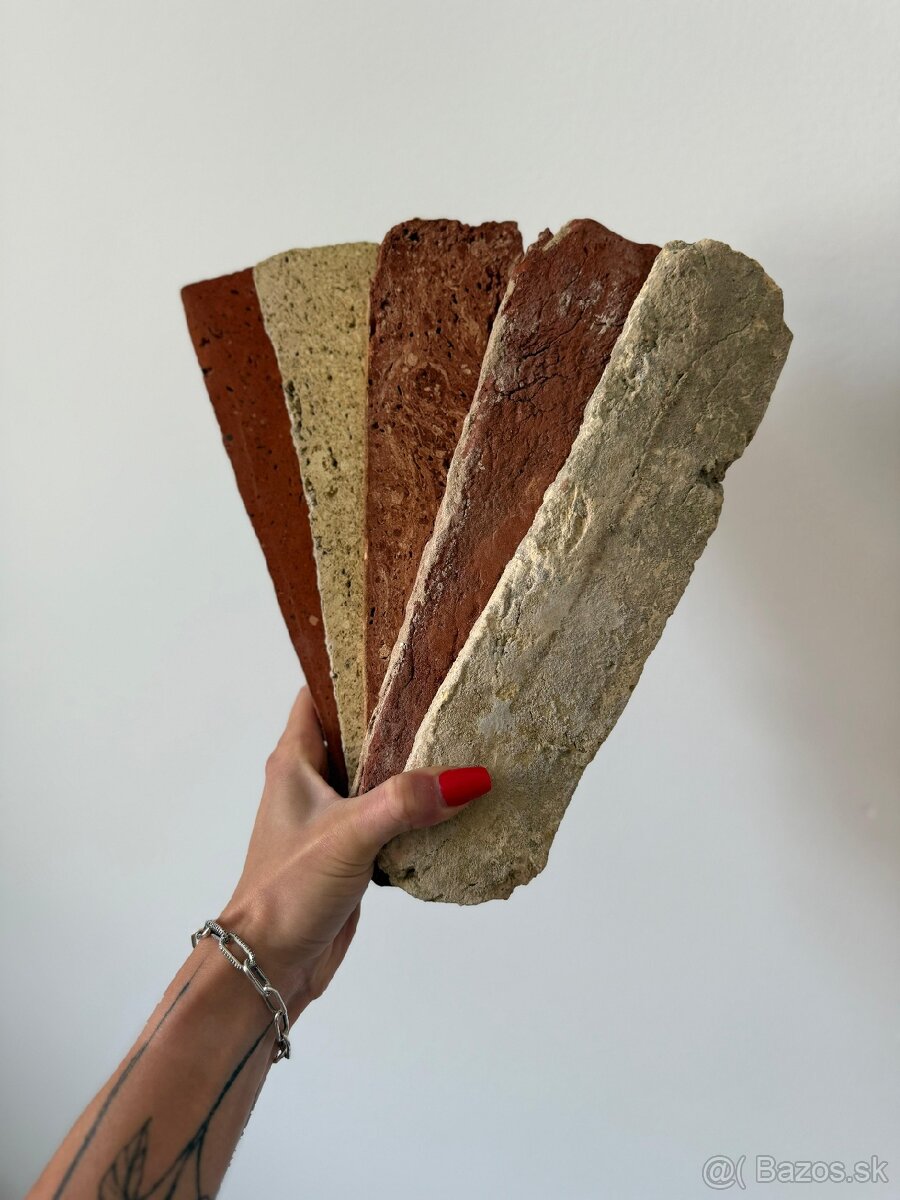 Ručne rezaný rustikálny tehlový obklad - krajný rez biely - 11