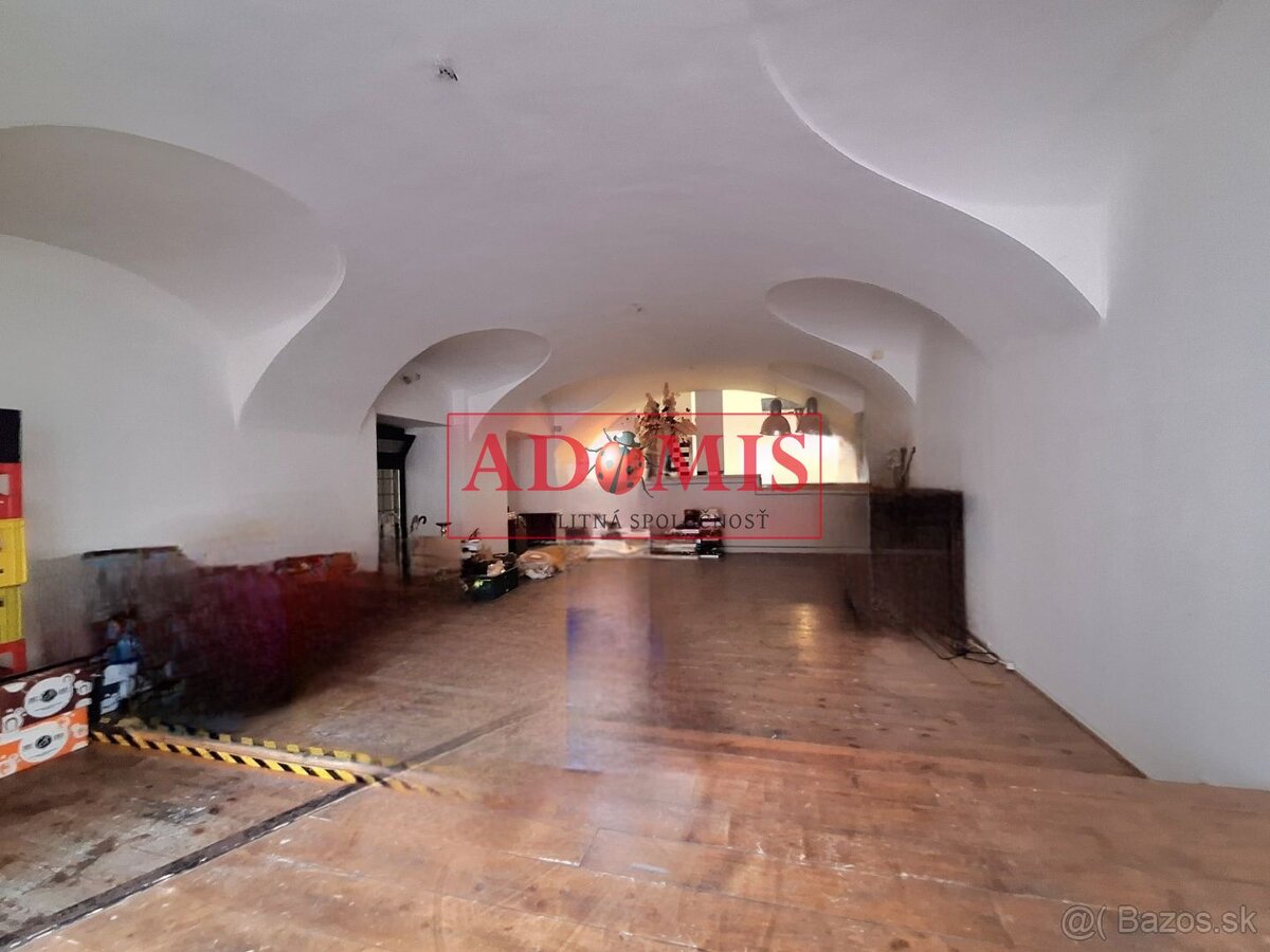 ADOMIS - predáme nebytový priestor 99m2+výklad,Kováčska ulic - 11