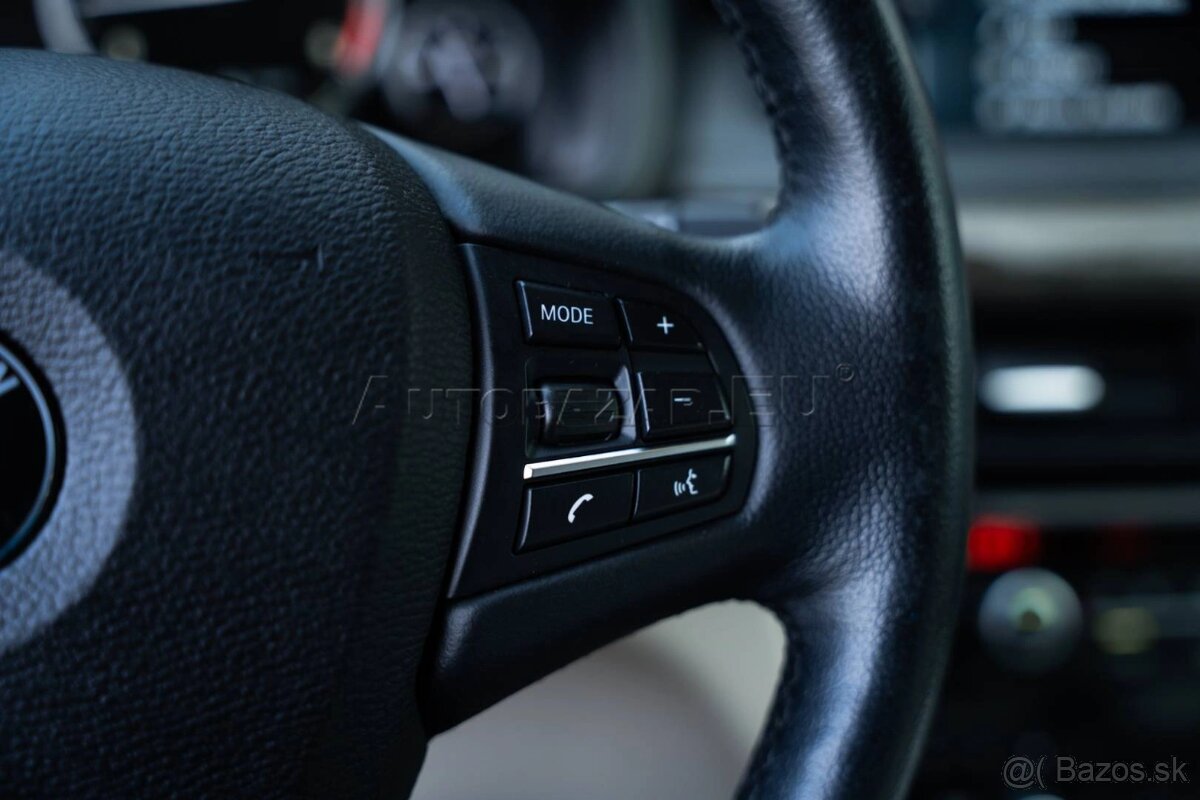 X5 xDrive30d - 11