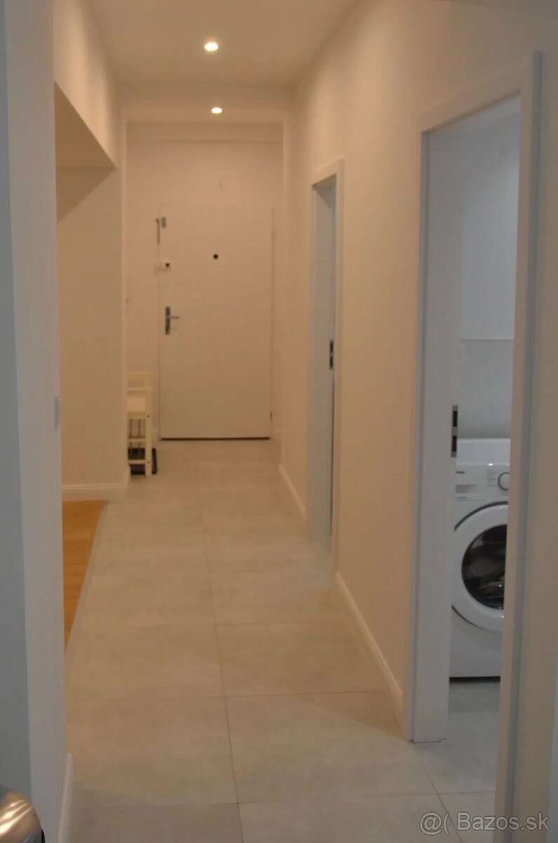 Realitný kancelária REALADR s.r.o. - 11