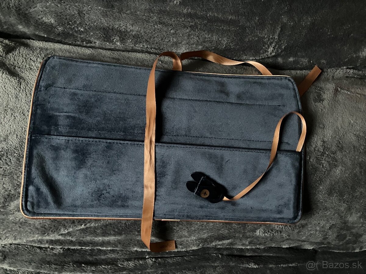 Dyson cestovné tašky a puzdrá - 11