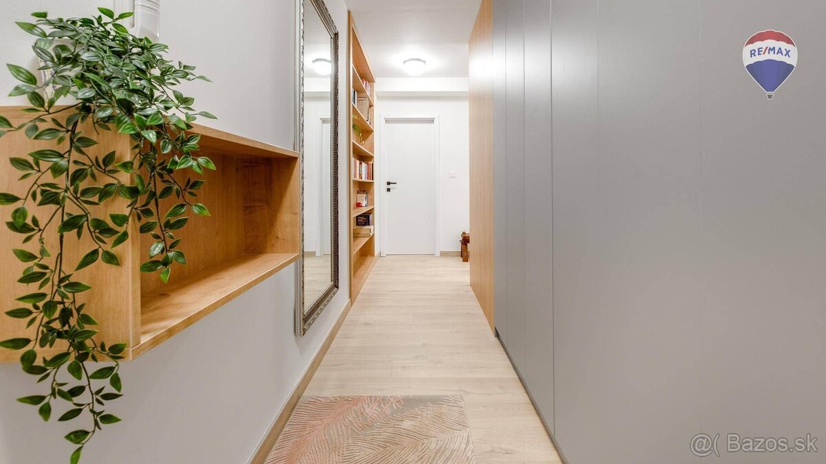 NA PREDAJ-3 izbový dizajnový, kompletne zrekonštruovaný byt - 11