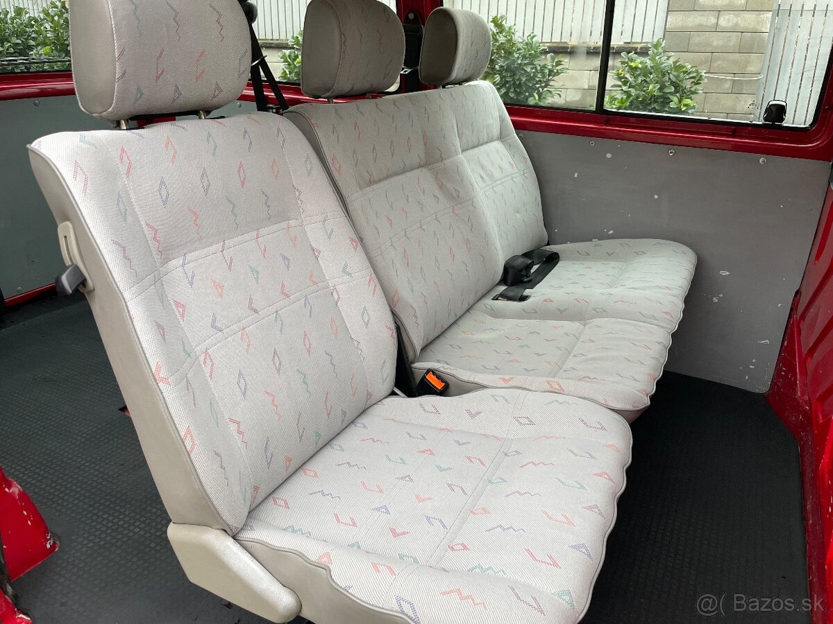 VW Transporter T4 2.5 TDI KLIMA - 11