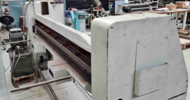 Ohýbačka plechu XONM 2000-2A v dobrém stavu - 11