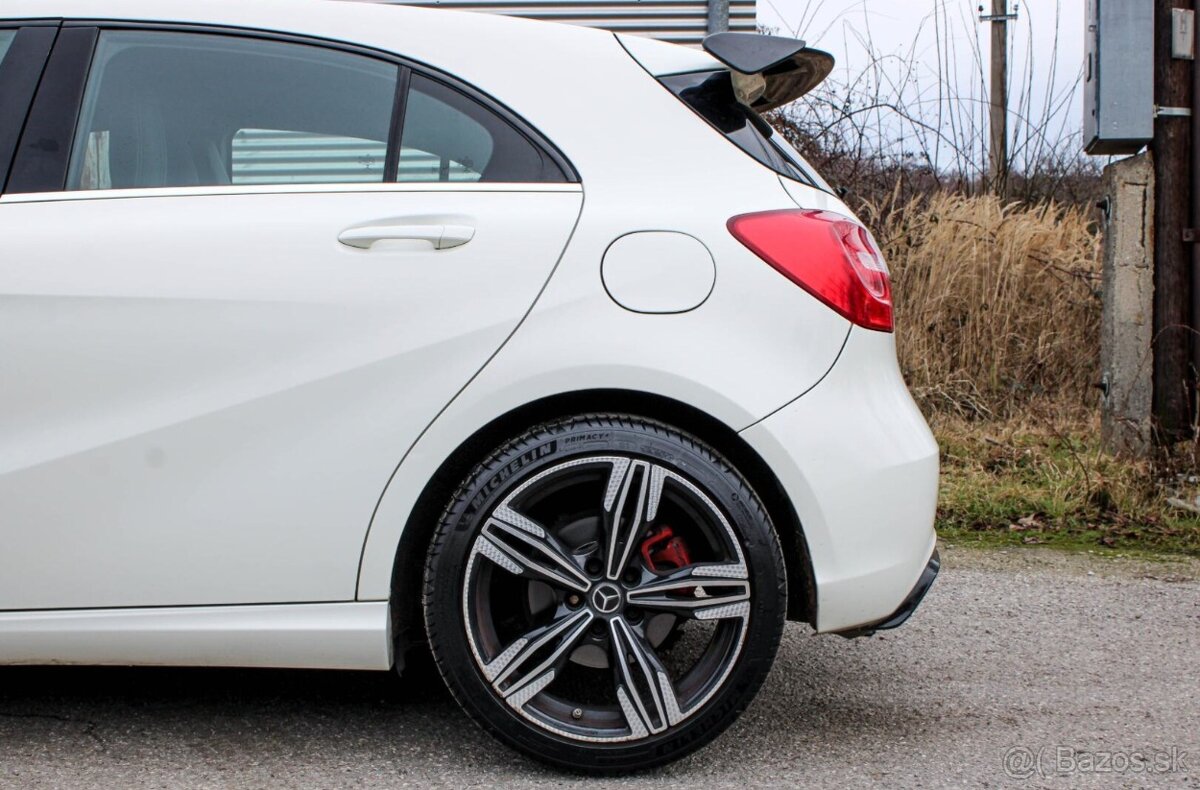 Mercedes-Benz A180 90kW - 11