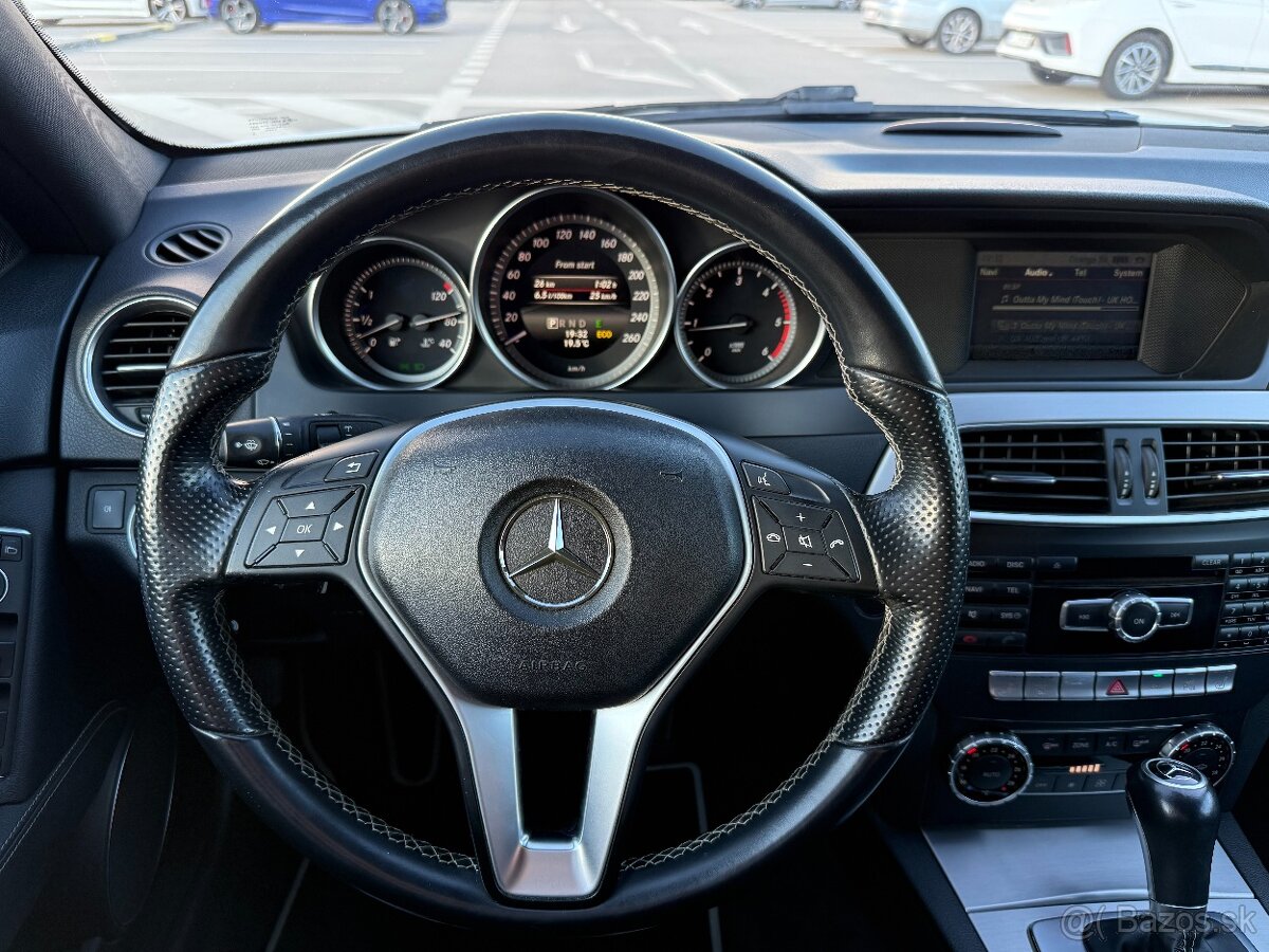 Mercedes-Benz C 220 - 11
