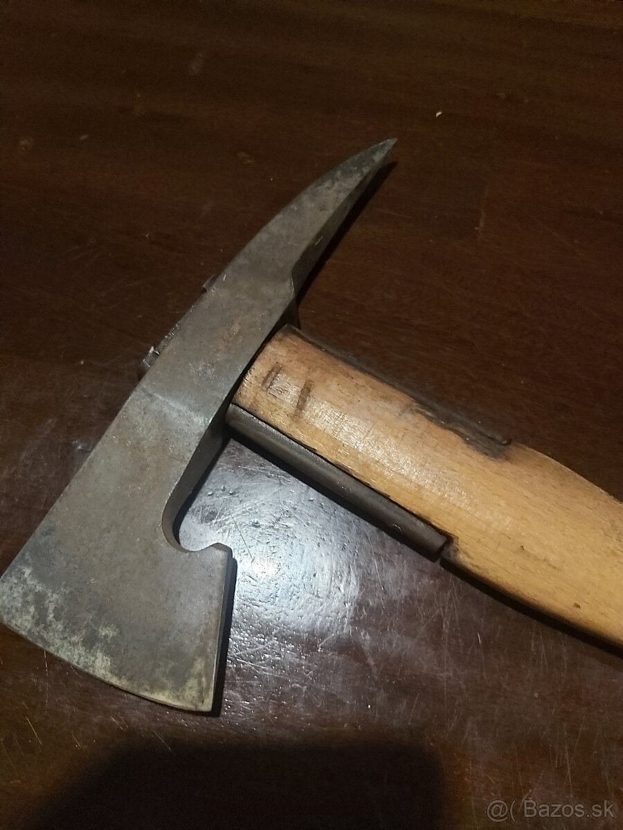 Bodák, bajonet Mauser, hasičska sekera - 11
