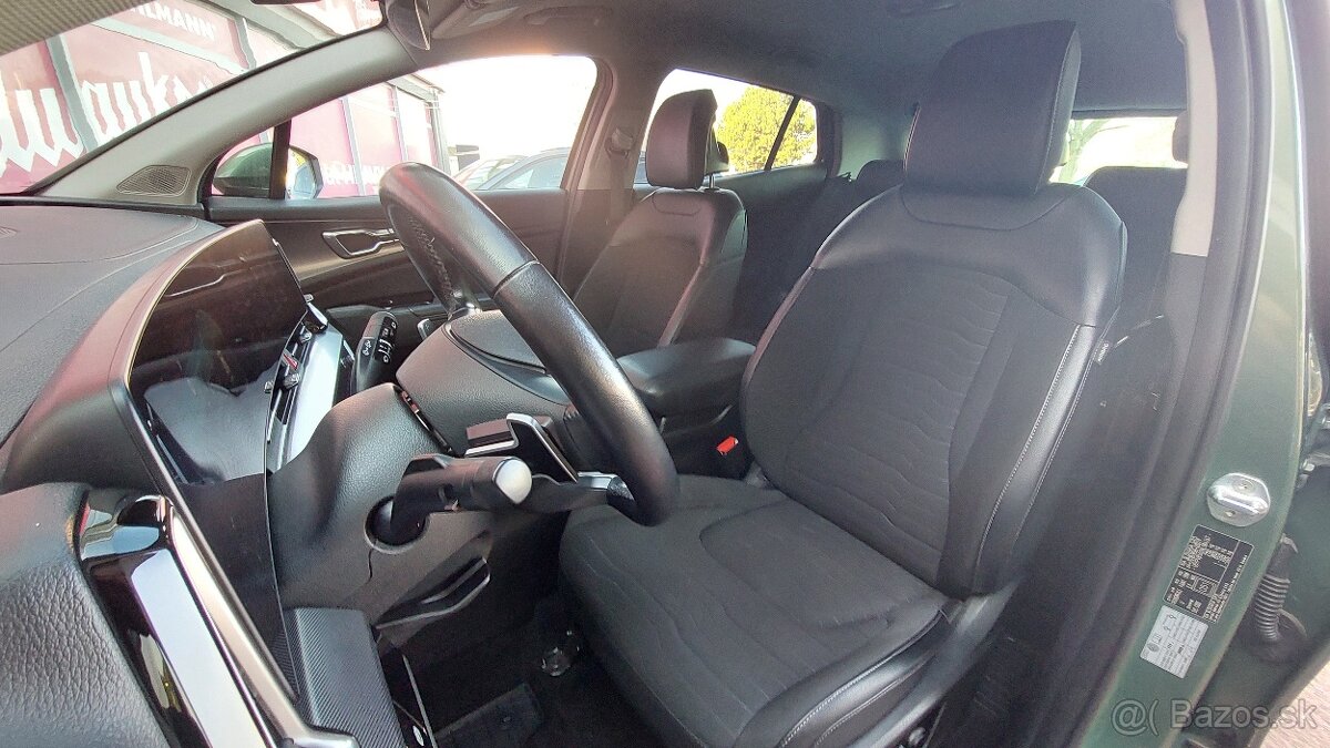 Kia Sportage 1.6 CRDi MHEV 100kW DCT Platinum - 11