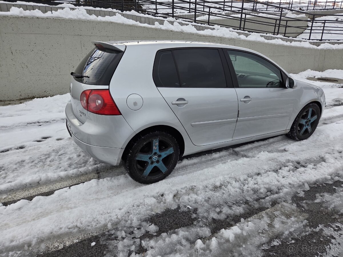 Volkswagen Golf 5 2.0 TDi 103 kW - 11