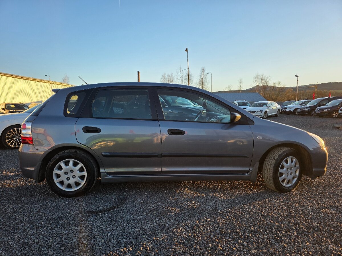 Honda Civic 1.4 S - 11