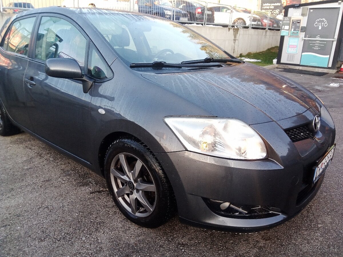 Auris 1.4 diesel automat - 11