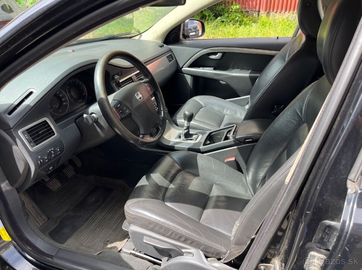 Volvo V70 2.0D MY2009 veškeré ND - 11